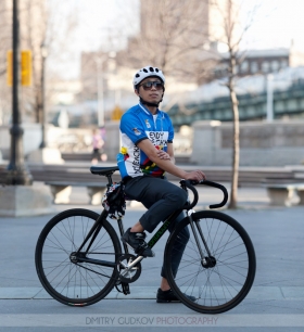 Angelo Calilap (cycleangelo) and his Continuum Track bike in Williamsburg